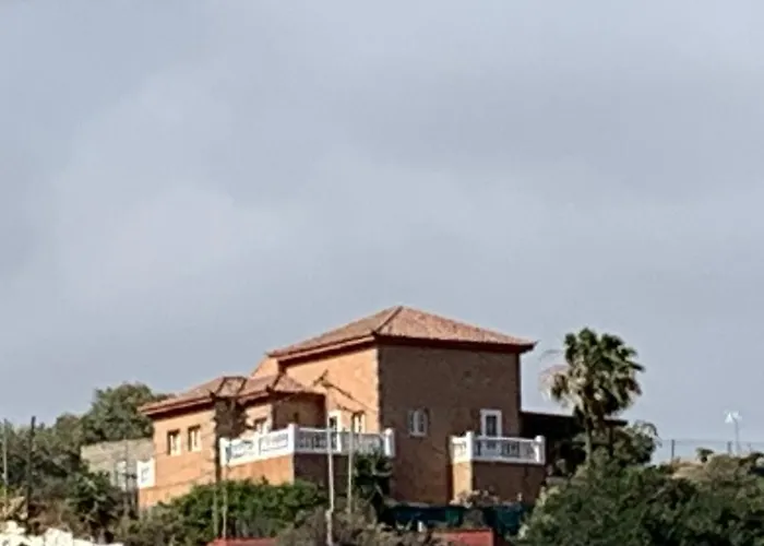 Mirador Hoyos 木屋 *